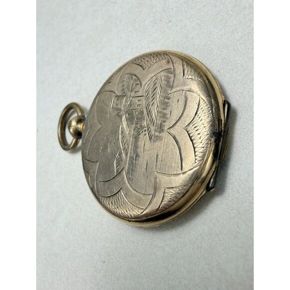 Antique Victorian Gold Filled Engraved Locket Pendant Crystal Glass 19th Century - Picture 6 of 7